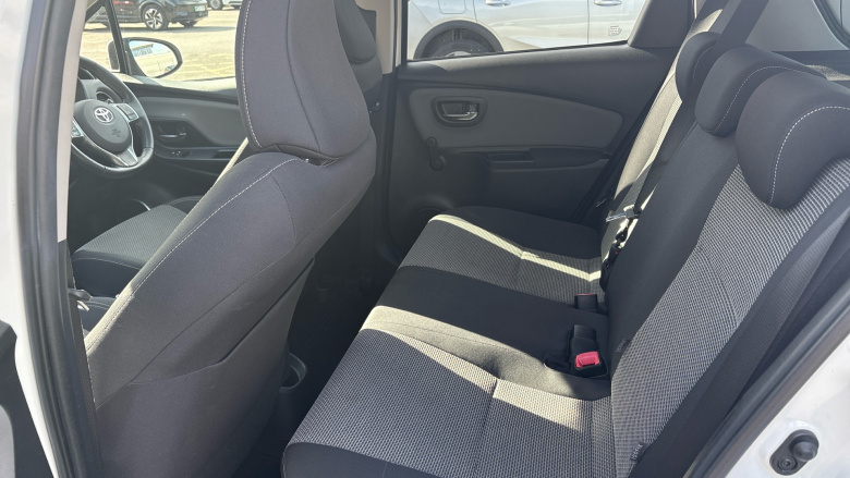 Toyota Yaris 1.5 Hybrid Sport 5dr CVT Hybrid Hatchback